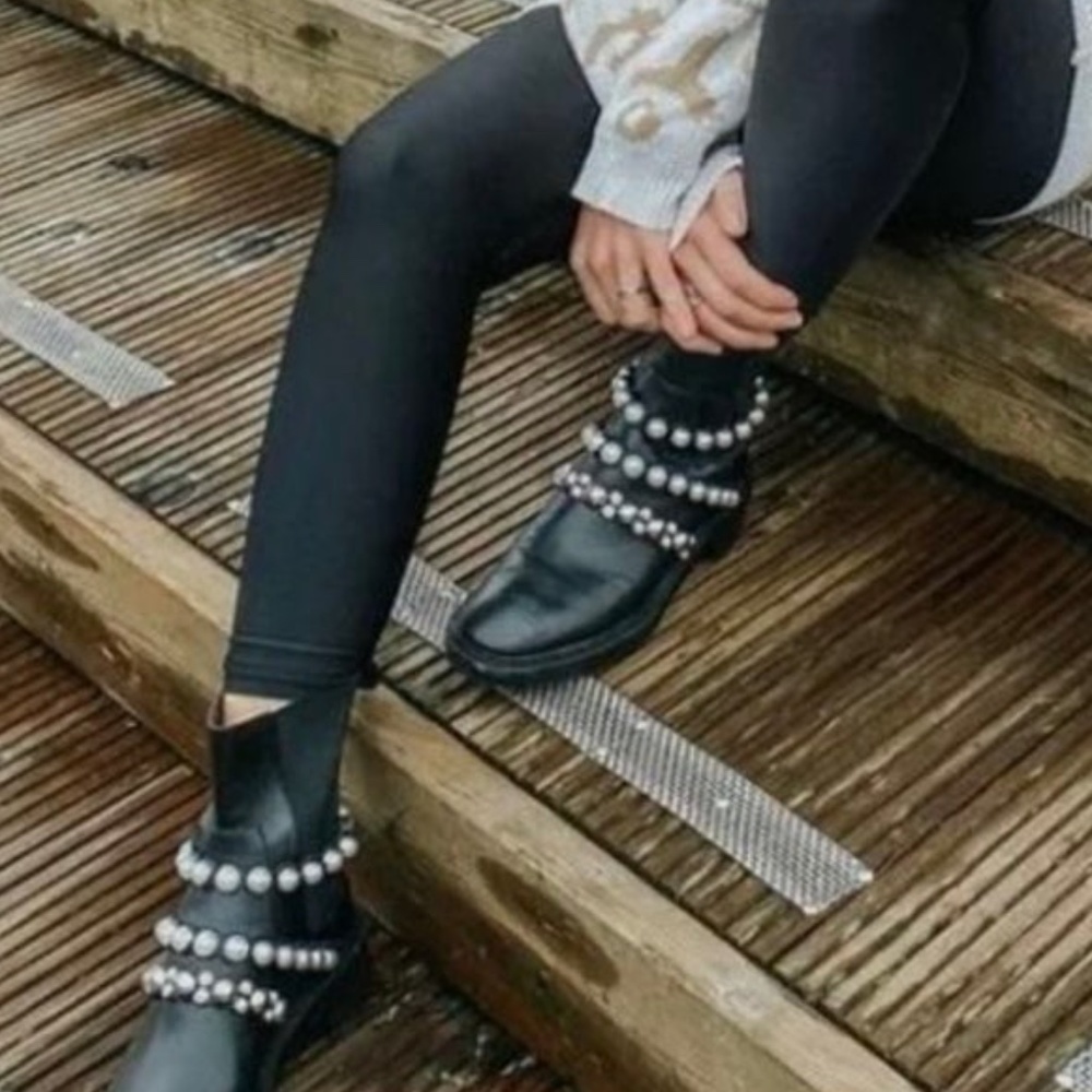 NIB ZARA FAUX PEARL STRAPS COMBAT BOOTS 8